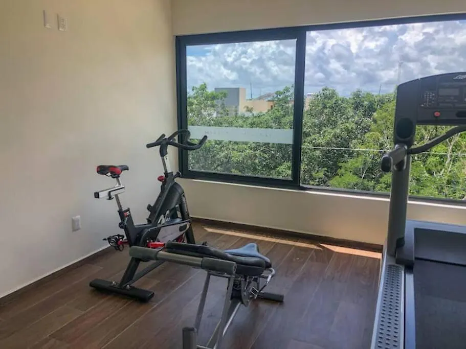 Suit Next To The Common Top Roof Exclusive Building Kingsize Bed 2 Super Pools, Gym, Grill Tulum Mexico