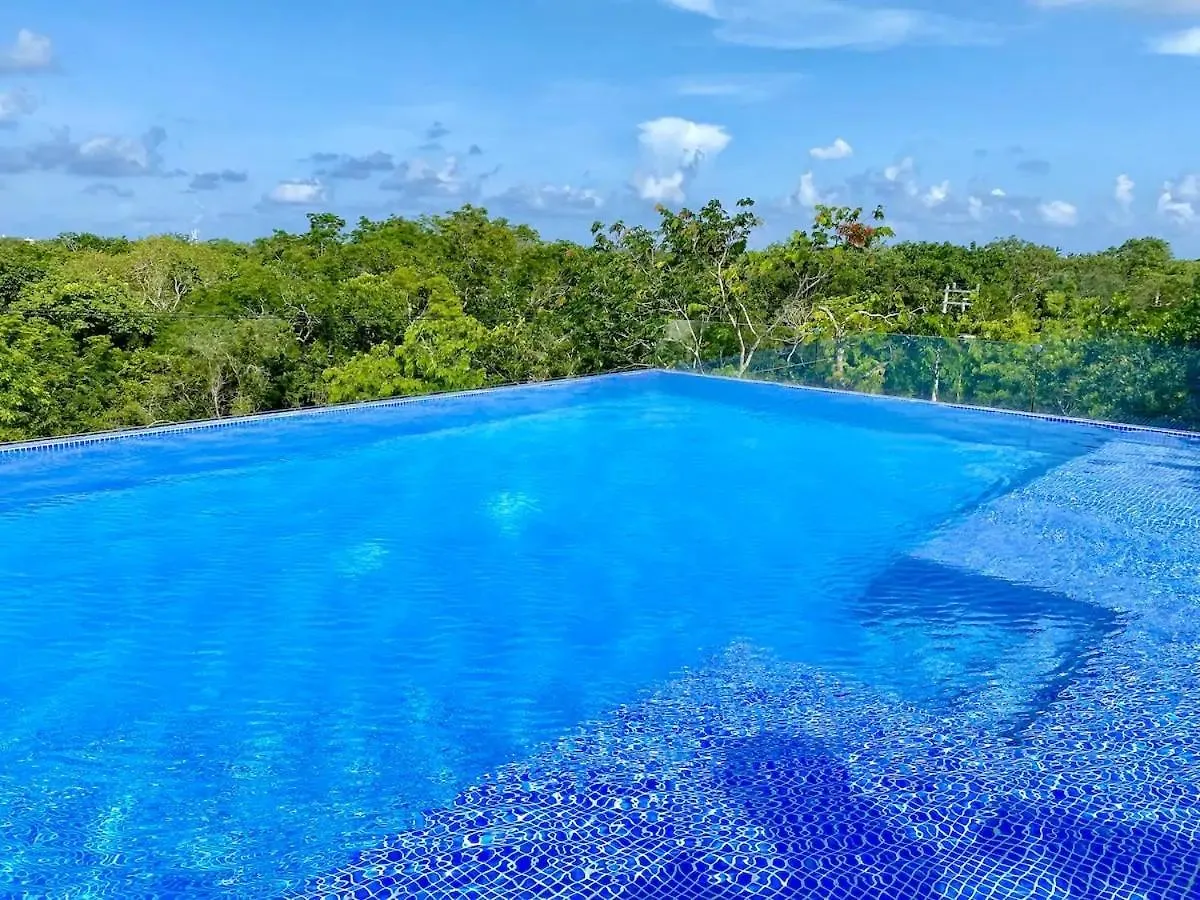 Suit Next To The Common Top Roof Exclusive Building Kingsize Bed 2 Super Pools, Gym, Grill Tulum Mexico