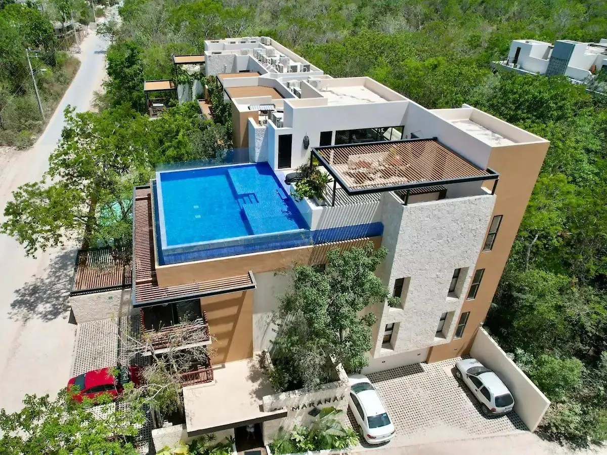 Suit Next To The Common Top Roof Exclusive Building Kingsize Bed 2 Super Pools, Gym, Grill Tulum Holiday home